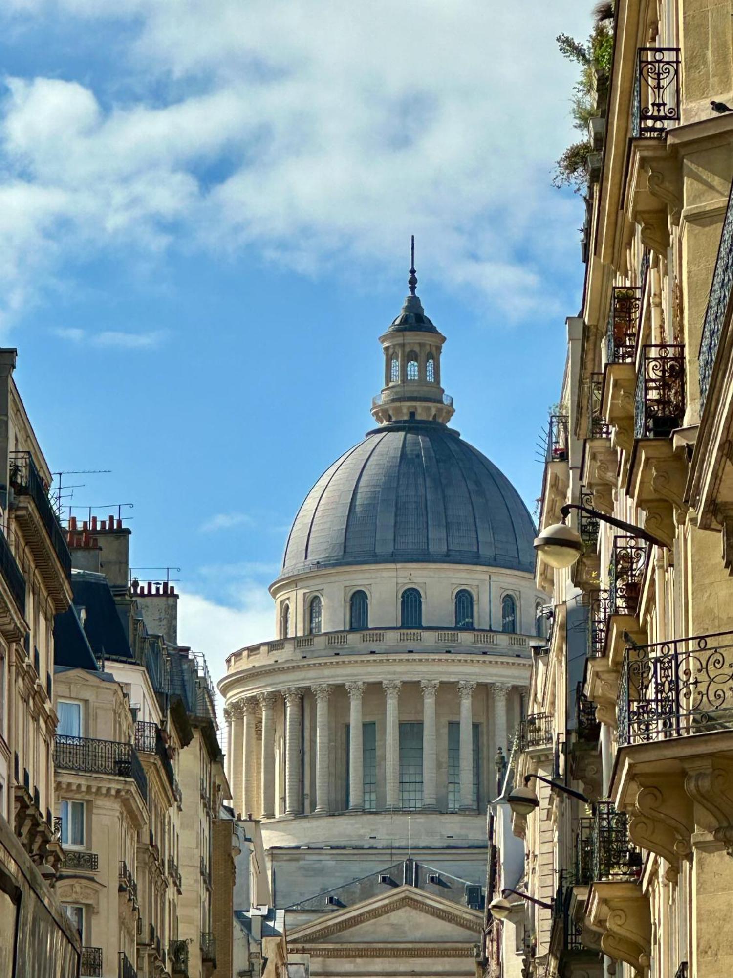 Chic Flat In Pantheon & Luxembourg Garden Apartment ปารีส ภายนอก รูปภาพ