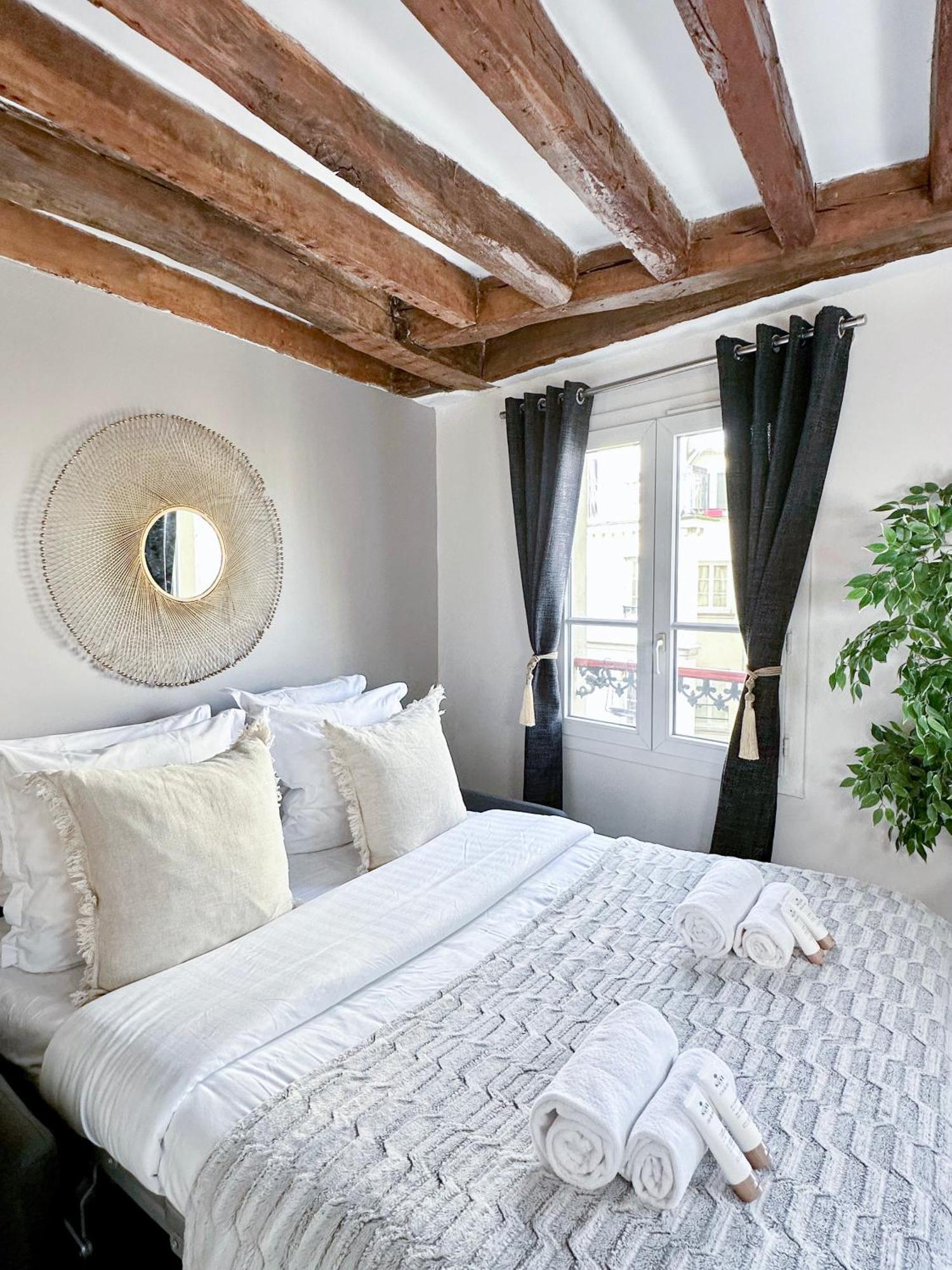 Chic Flat In Pantheon & Luxembourg Garden Apartment ปารีส ภายนอก รูปภาพ